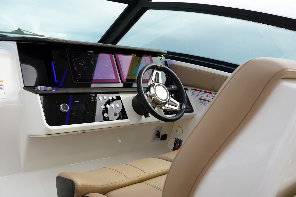 Sea Ray Sundancer 320 — foto 35 van 80