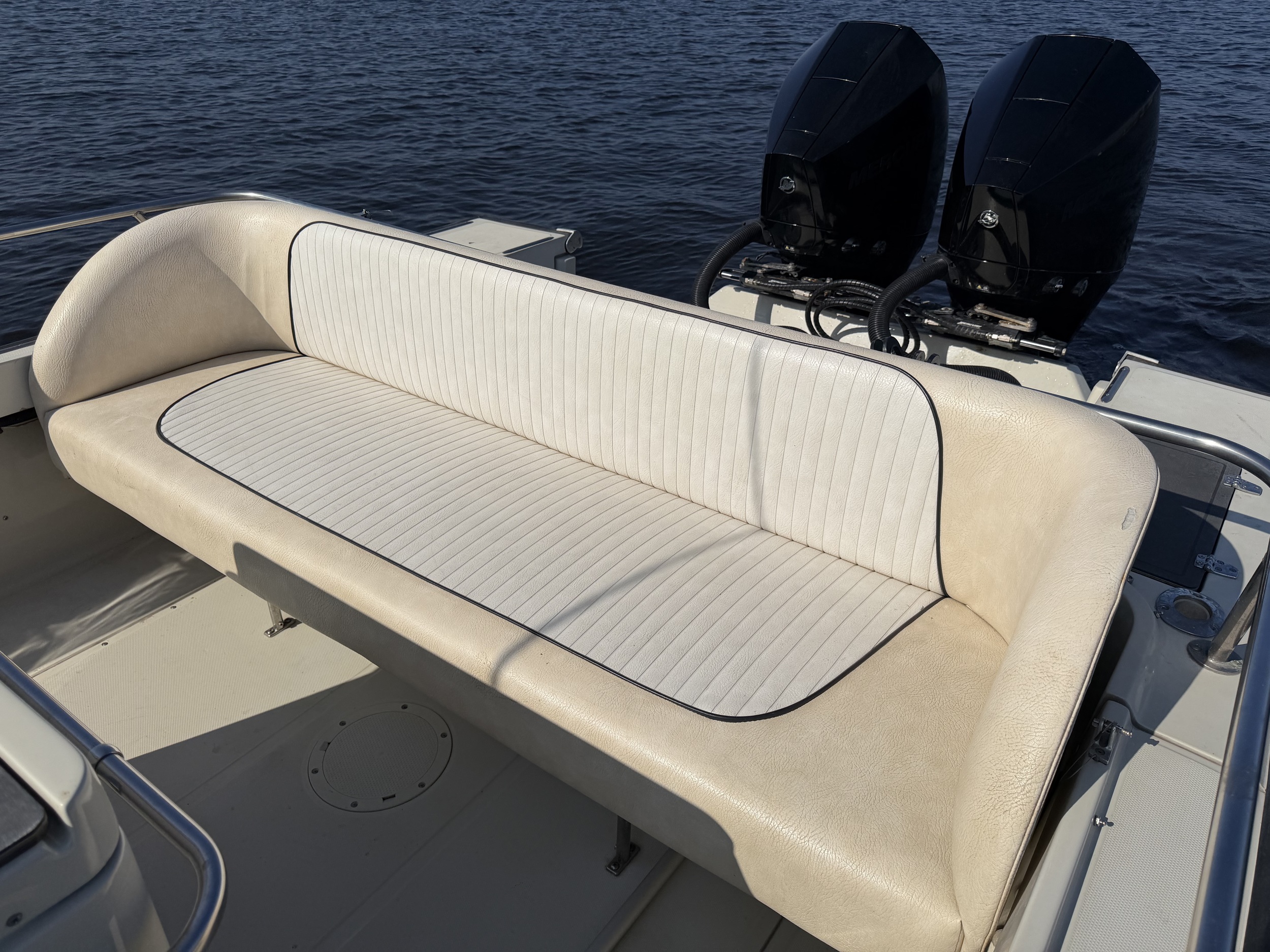 Boston Whaler 25 Outrage — foto 12 van 37
