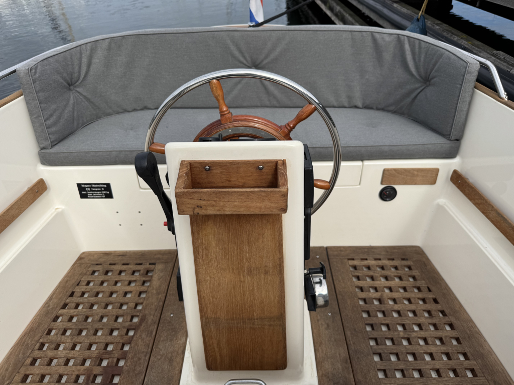 Mogano Easy Launch 6.80 — foto 14 van 22
