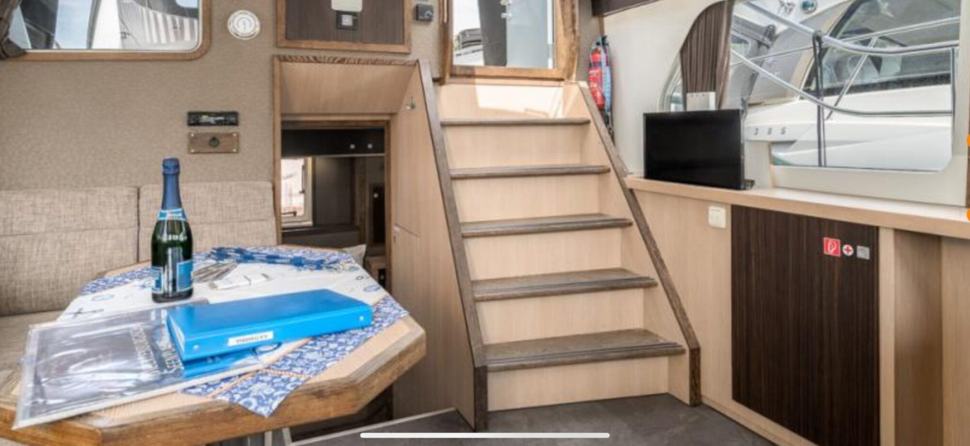 Aventura 43 AK Cabrio — foto 42 van 44