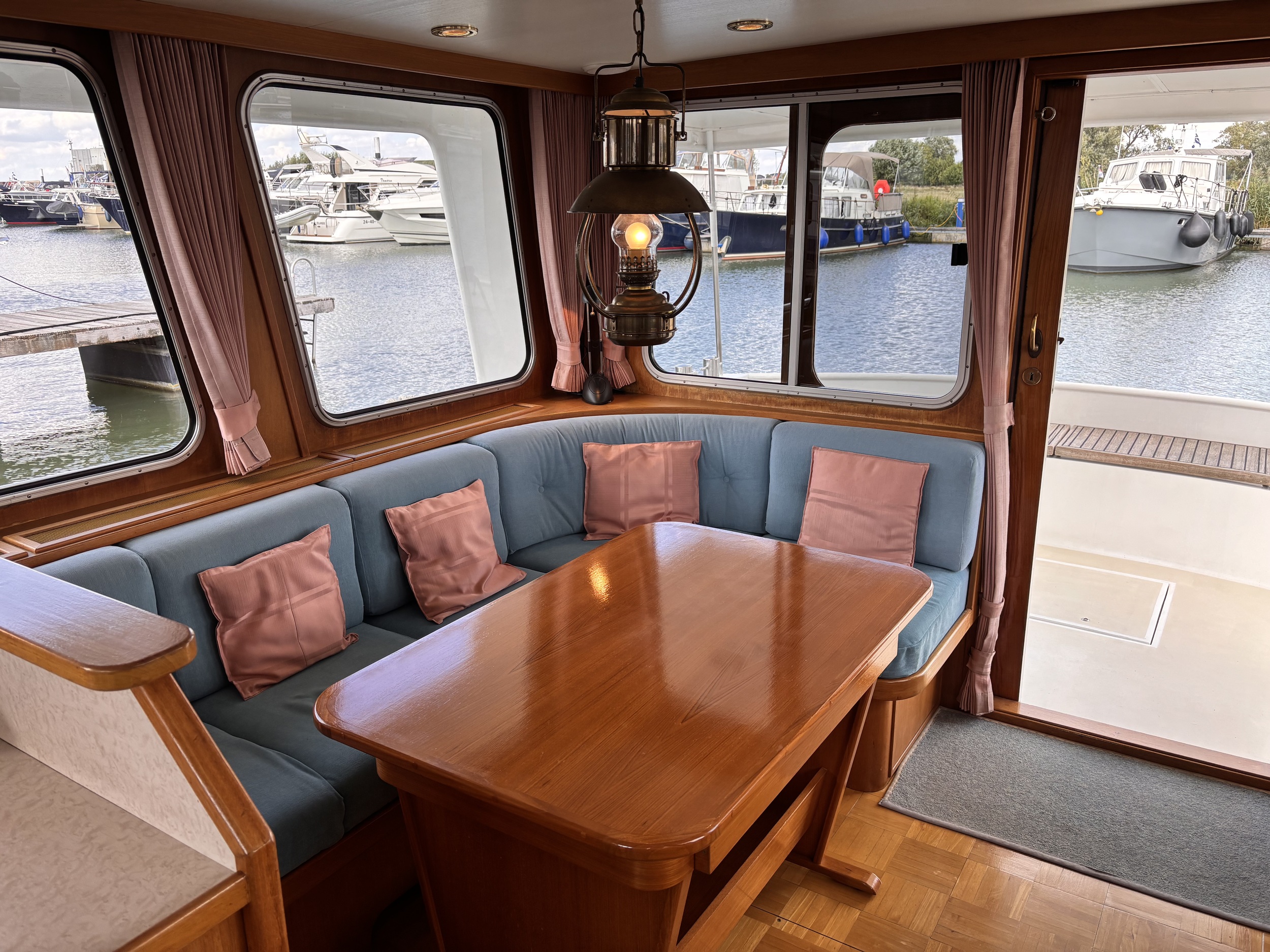Alm Trawler 13.20 AD — foto 15 van 32