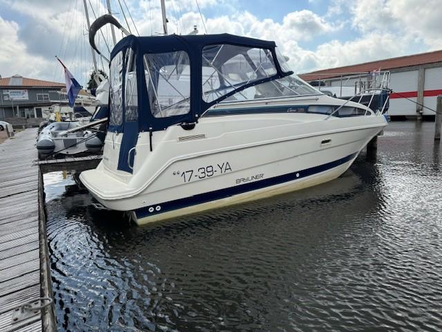 Bayliner 2355 Ciera — foto 2 van 17