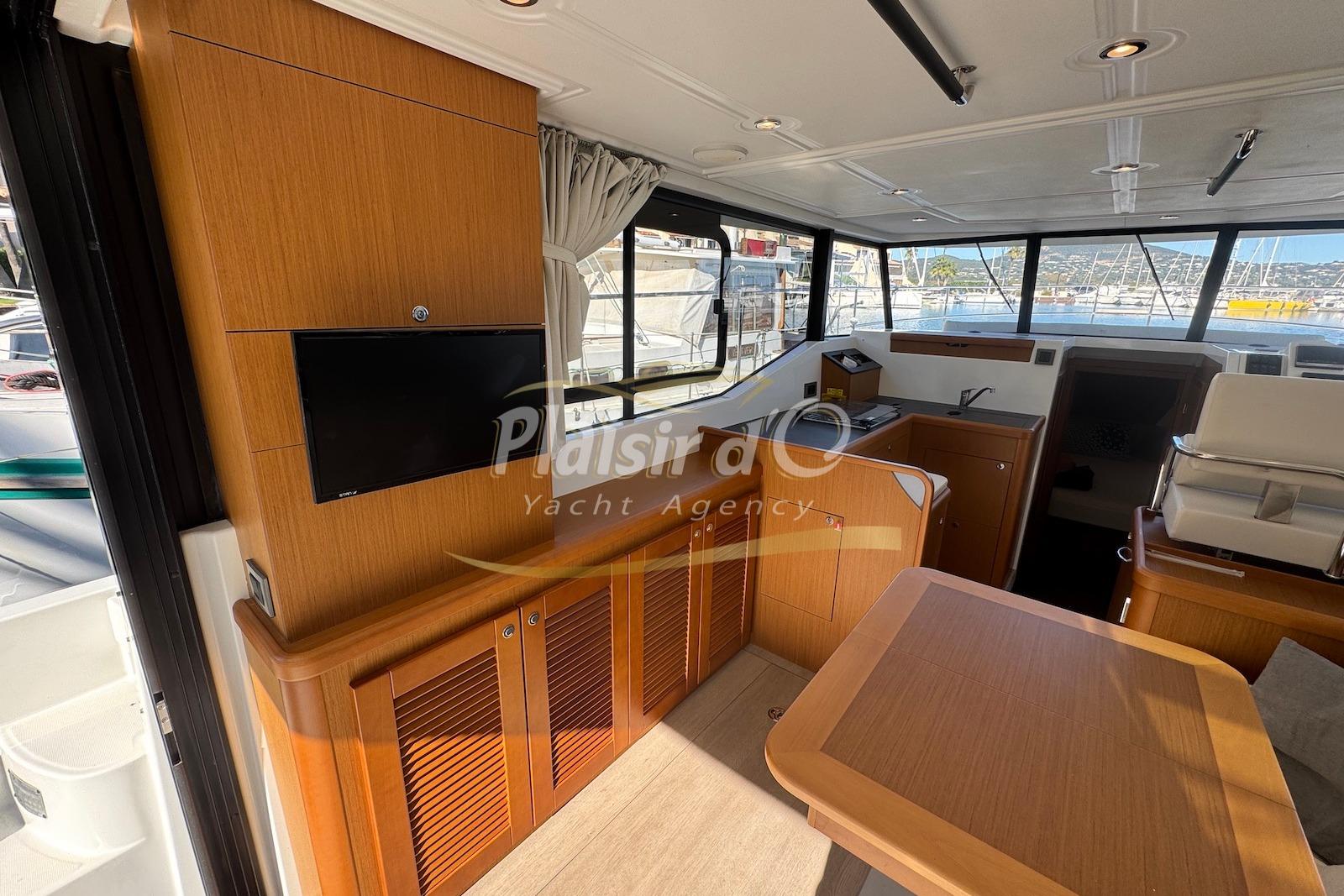 Beneteau Swift Trawler 35 — foto 36 van 57
