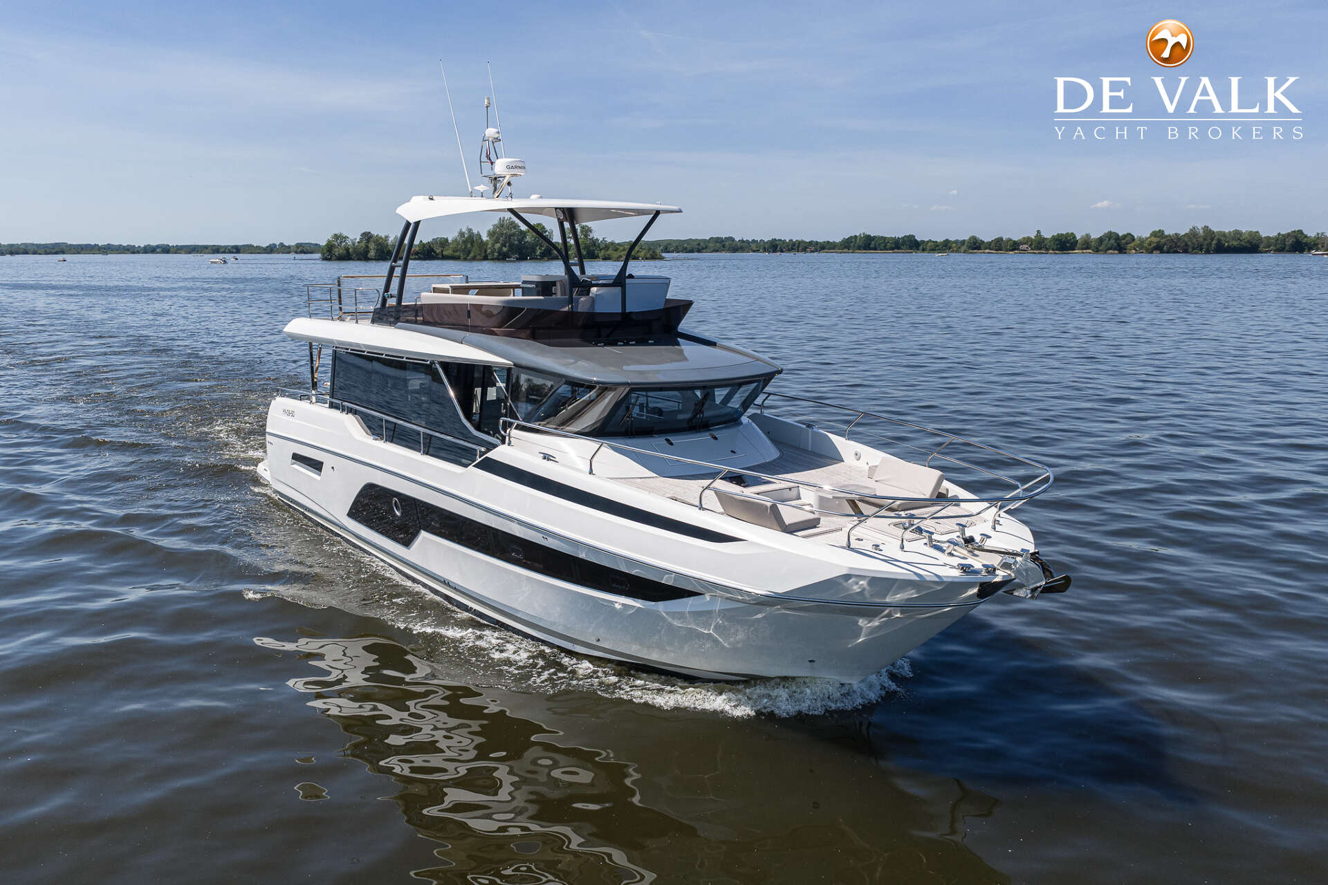Prestige X60 — foto 3 van 44