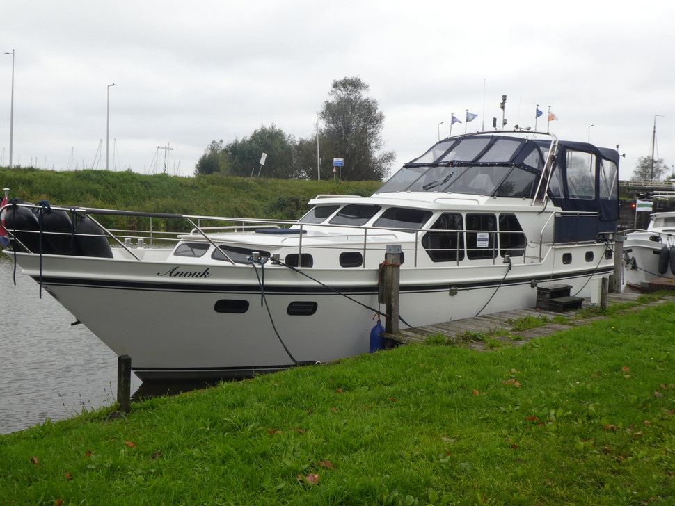 Valkkruiser Content 1270 — foto 10 van 12