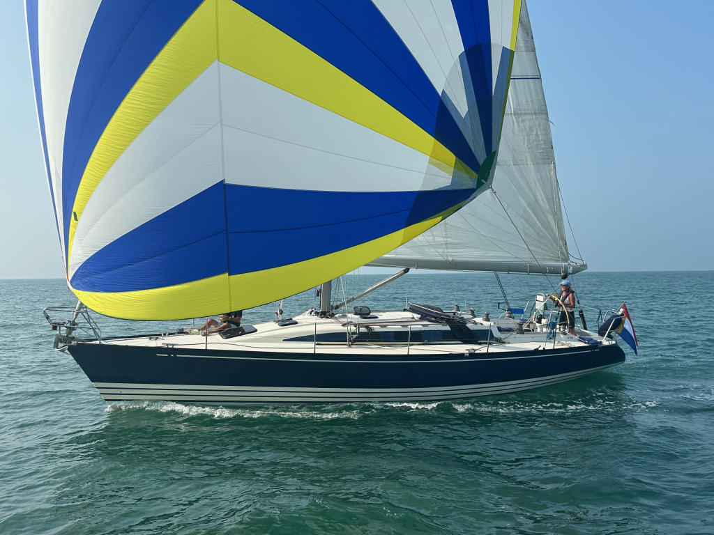 X-Yachts 412 — foto 3 van 35