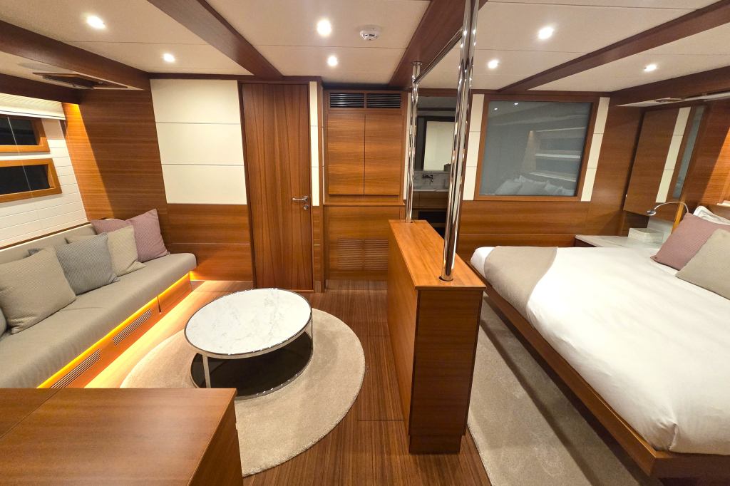 Delta Powerboats 88 Carbon — foto 42 van 75