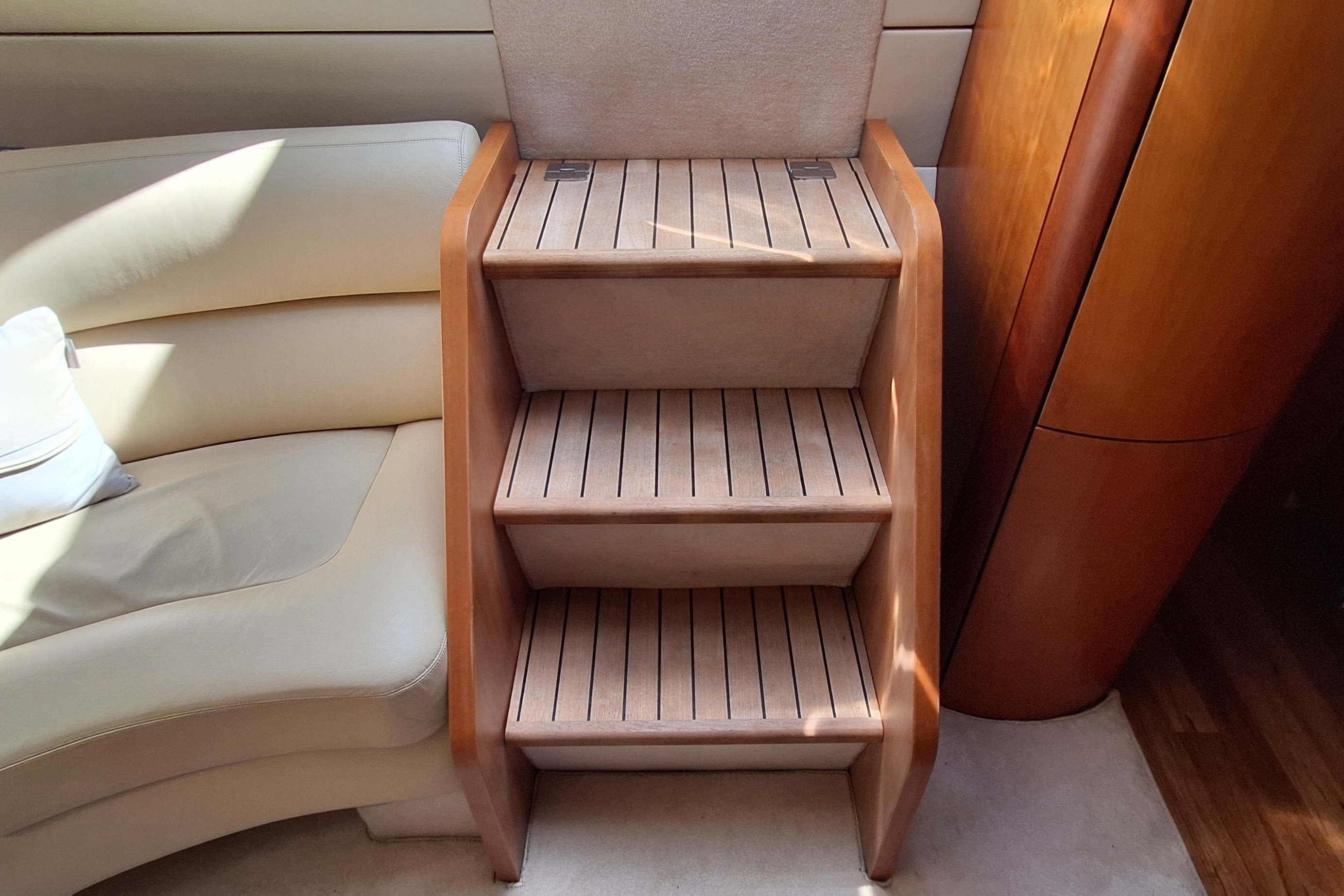 Sunseeker Portofino 47 — foto 59 van 92