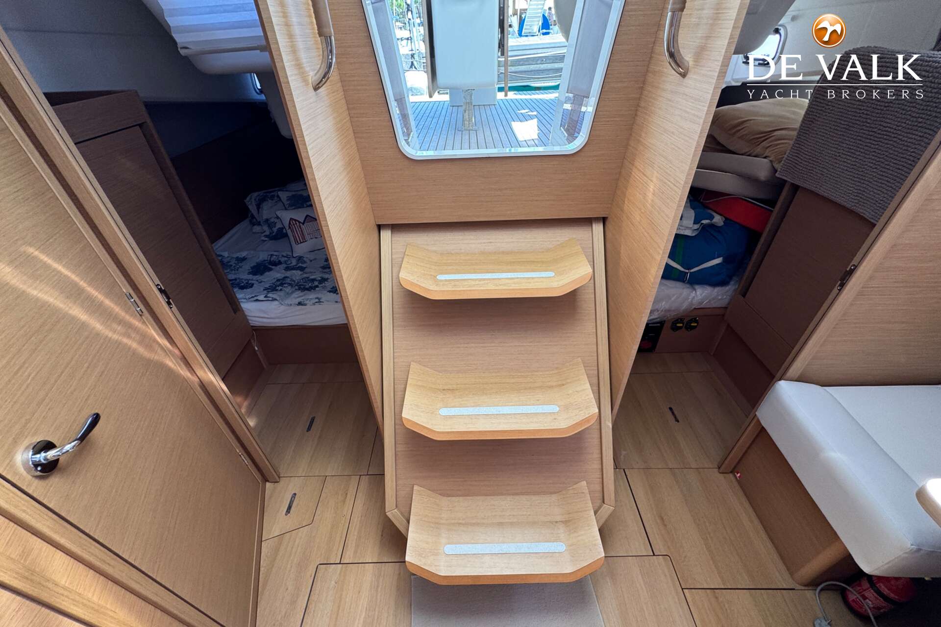 Jeanneau Sun Odyssey 410 — foto 28 van 38