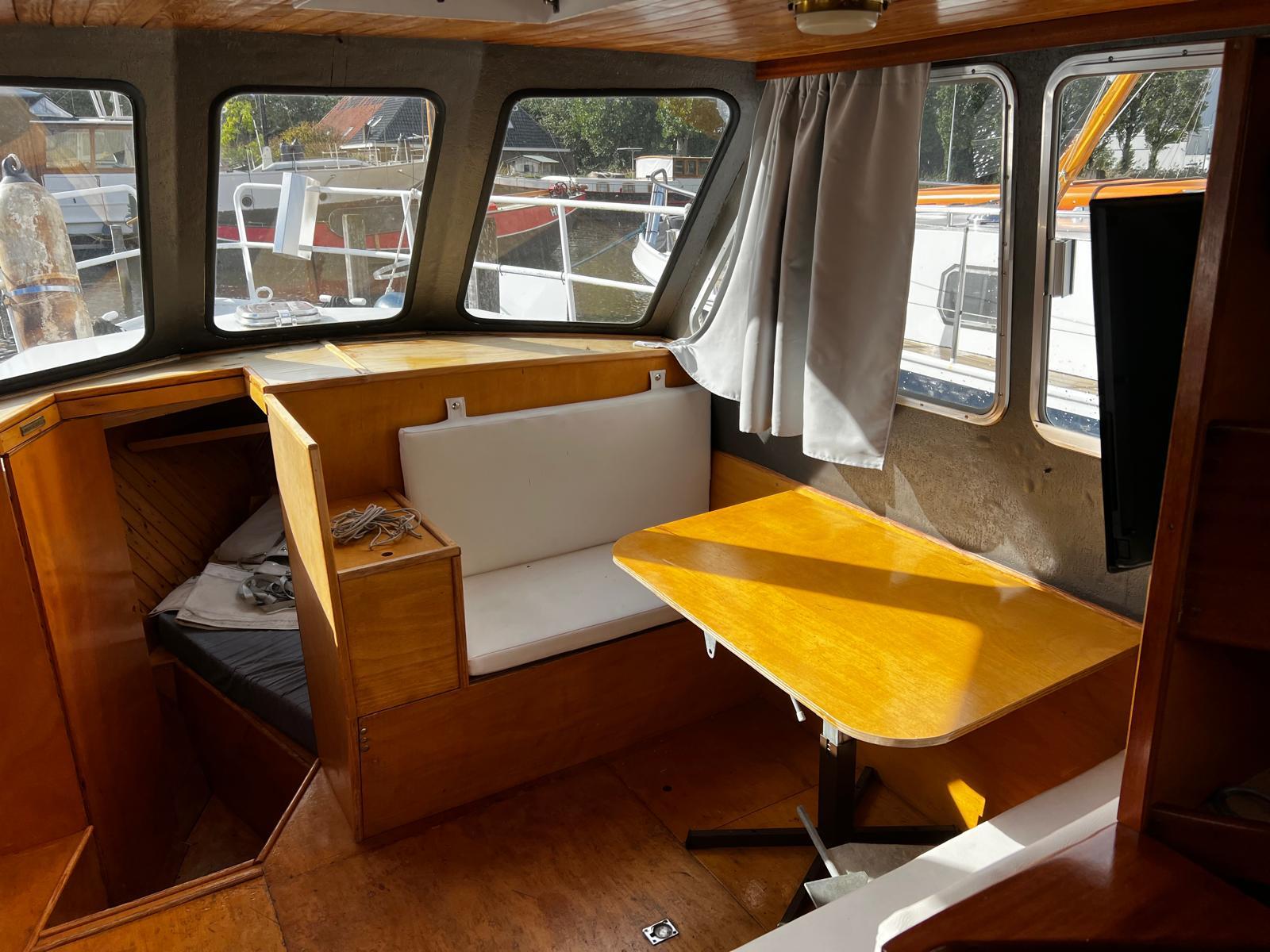 Beachcraft 9.00 AK — foto 12 van 33