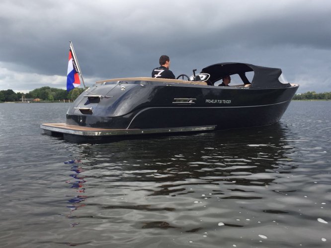 Primeur 710 tender DE GROOTSTE SLOEPENSHOWROOM VAN NEDERLAND — foto 7 van 16