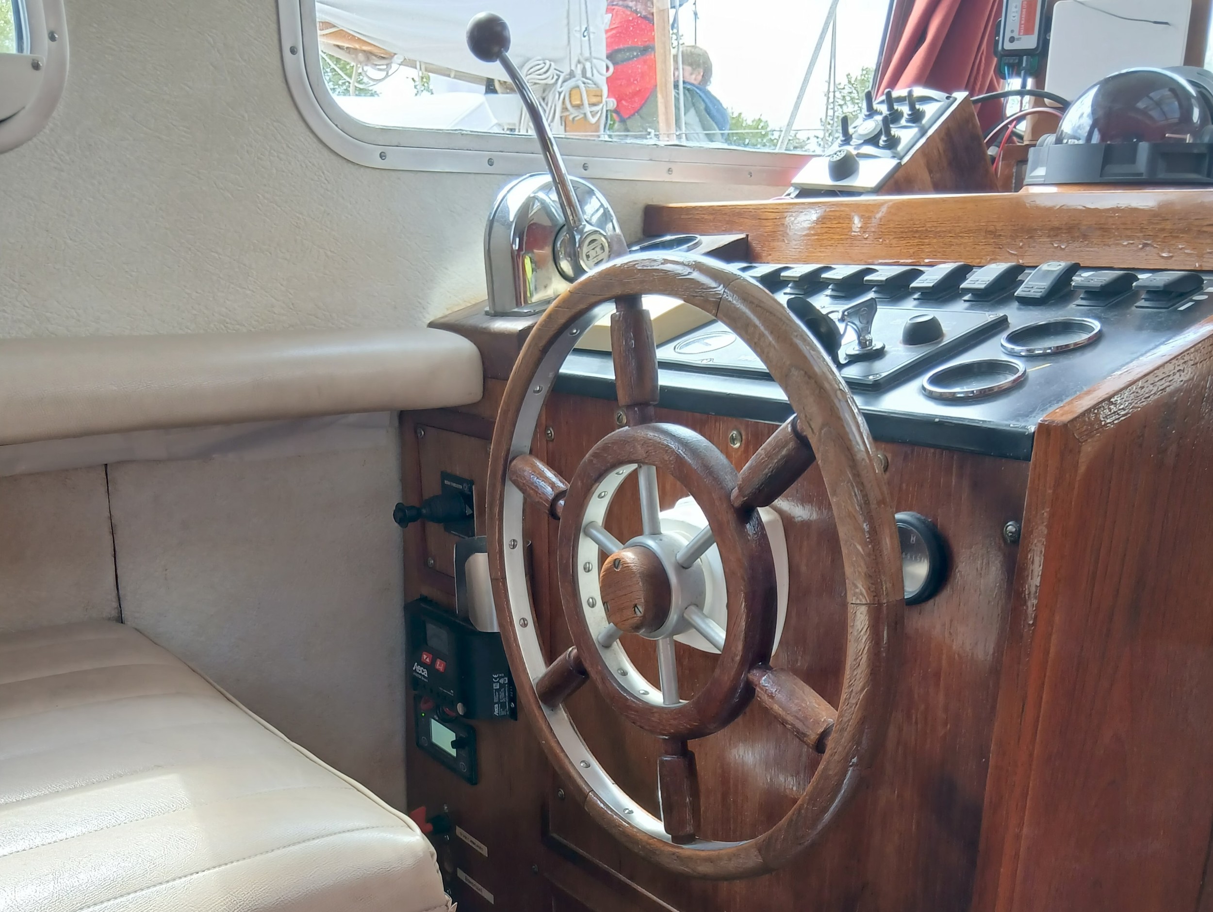 Fisher 34 — foto 11 van 23