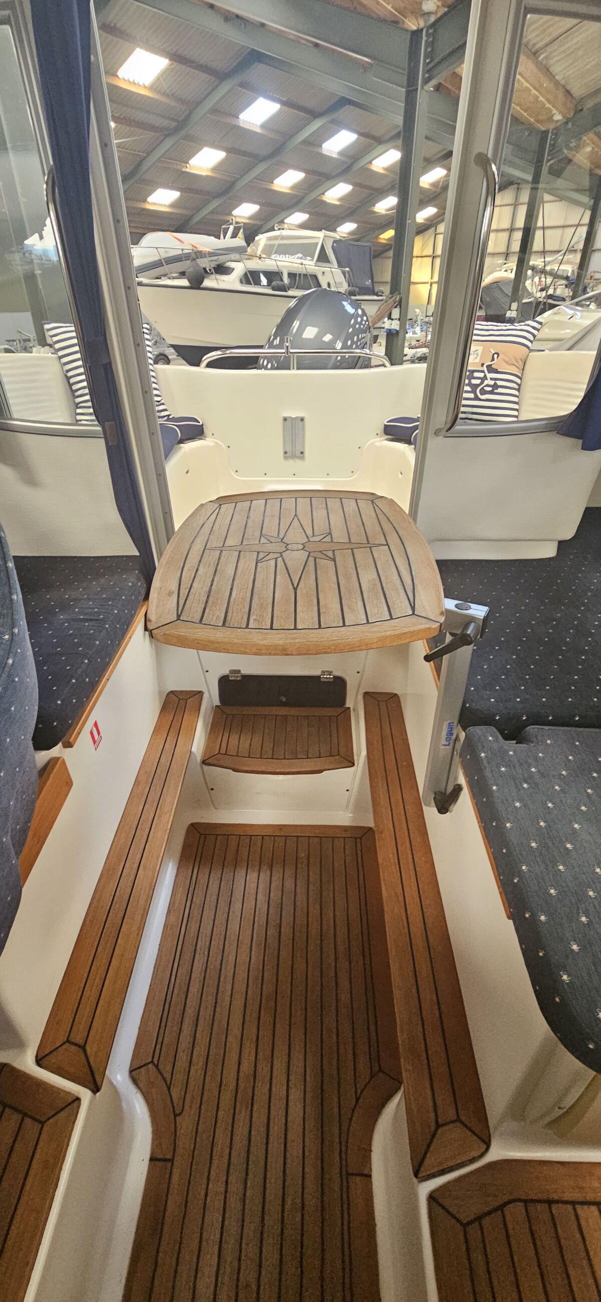 Yamarin 68C — foto 17 van 21
