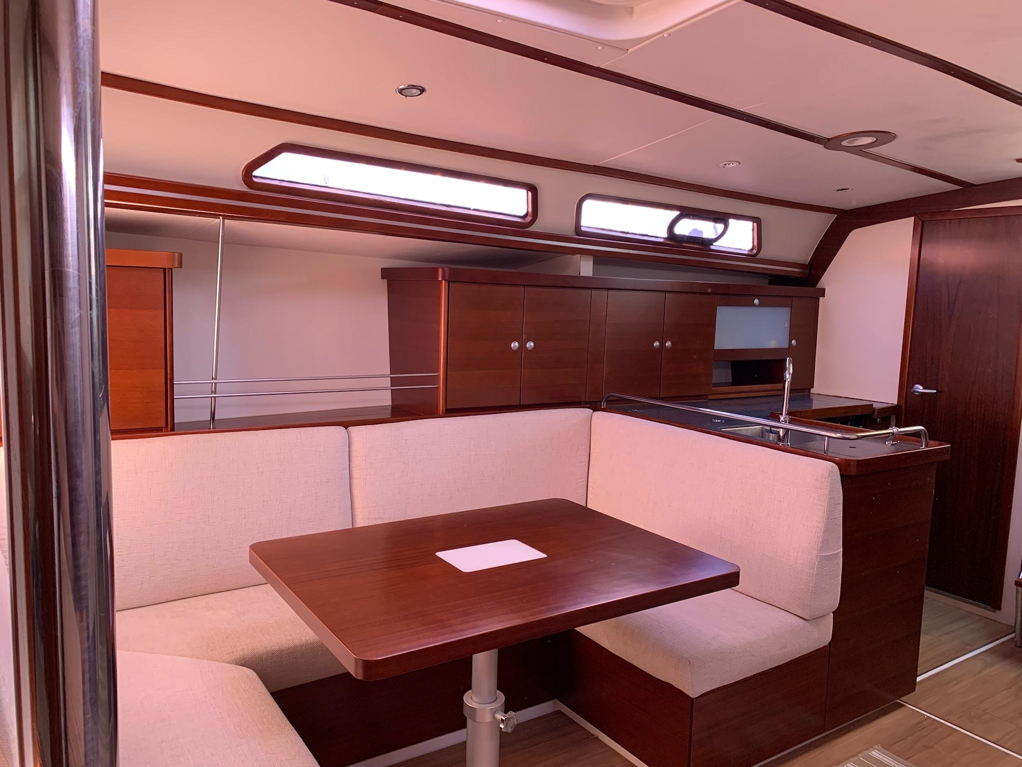 Hanse 400 — foto 8 van 31