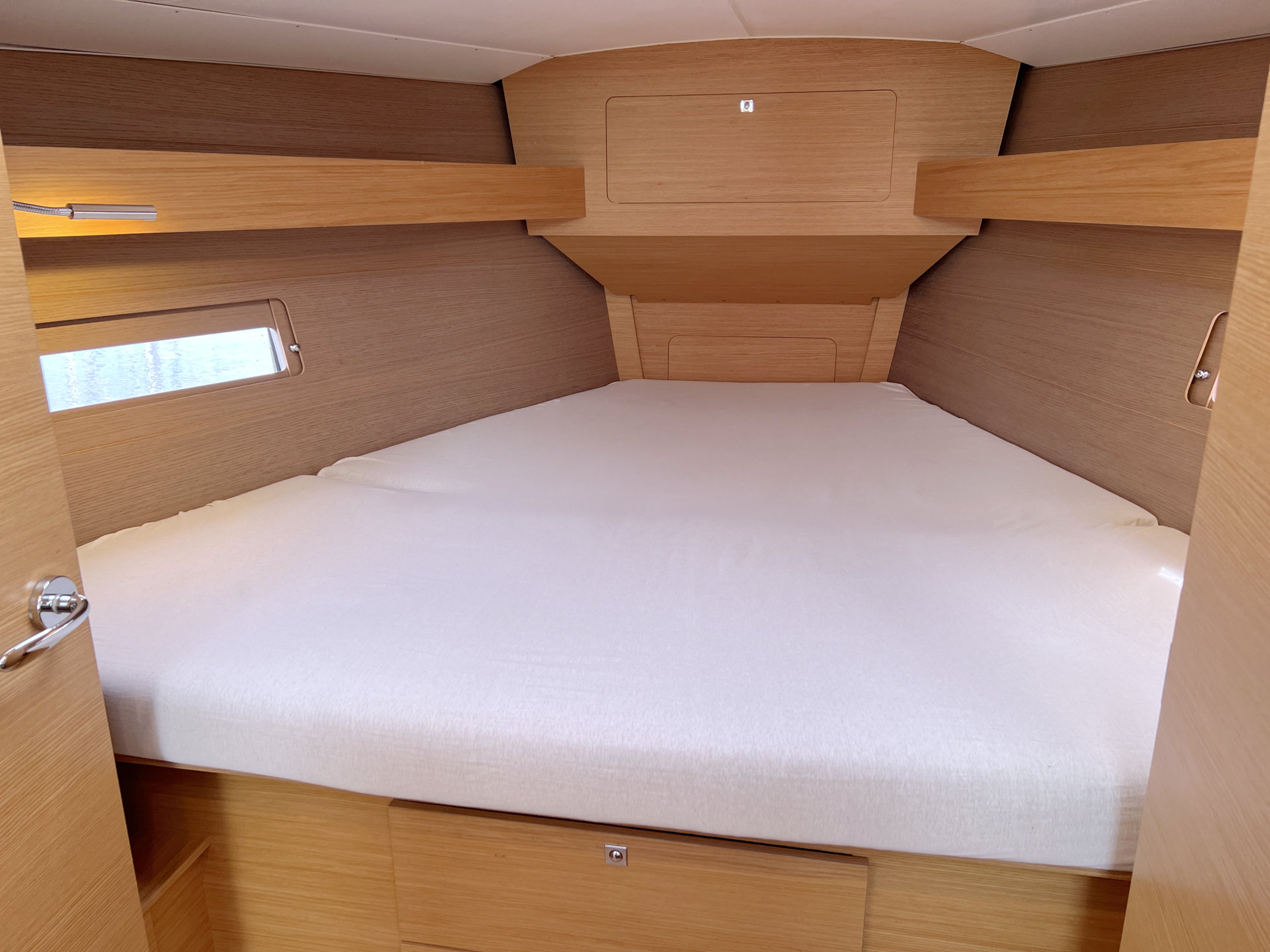 Dufour 382 GL — foto 6 van 12