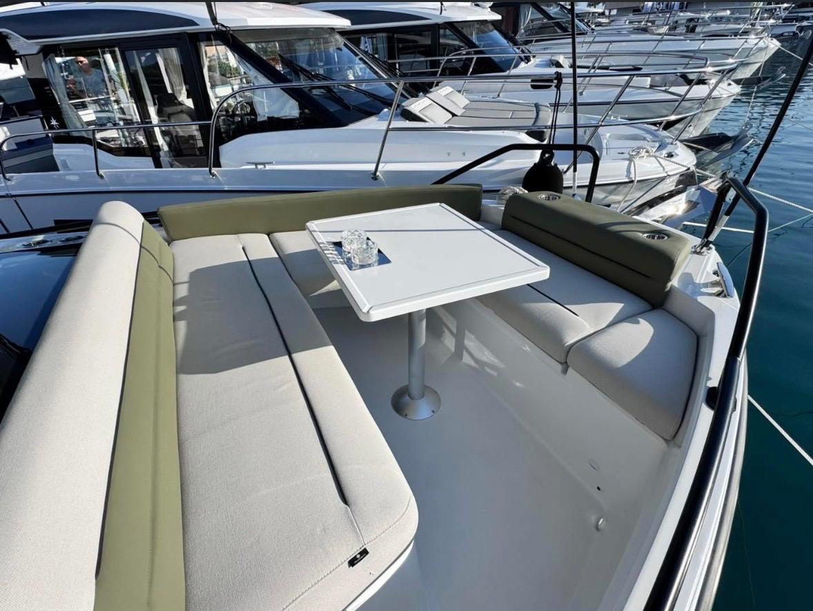 Jeanneau EX34 Hard Top — foto 26 van 69
