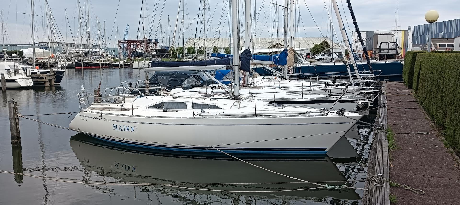 Maxi 1000 — foto 2 van 11