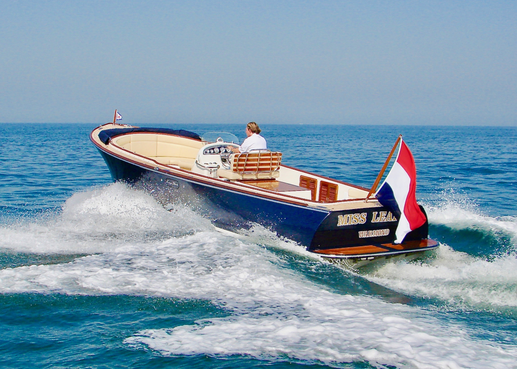 LongIsland 33 Sportsman — foto 2 van 12