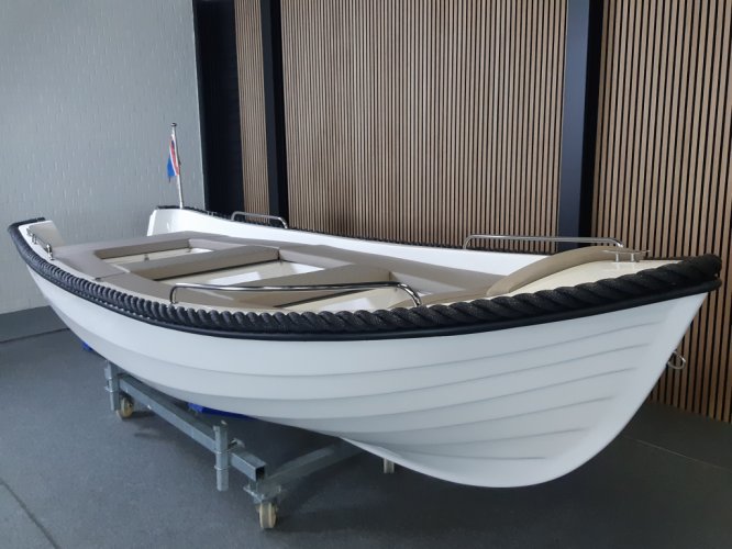 Nieuwe Amigo 430 Open