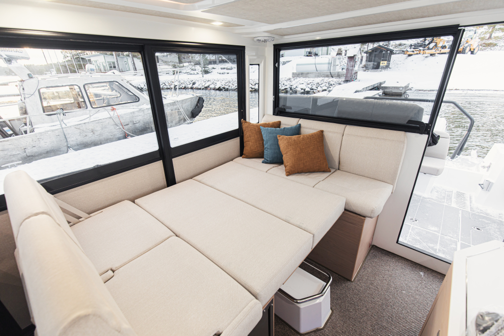 Quarken 35 Cabin + 2xF300 Yamaha — foto 53 van 65