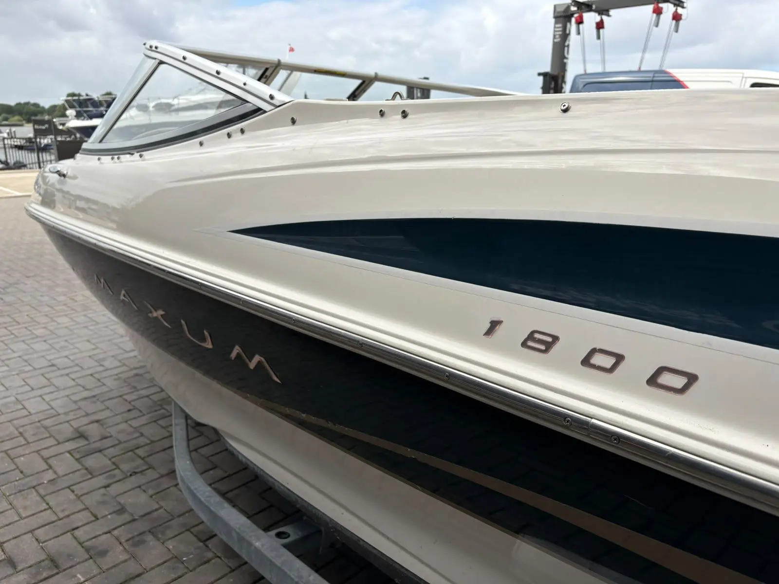 Maxum 1800 SR (2002) — foto 13 van 19