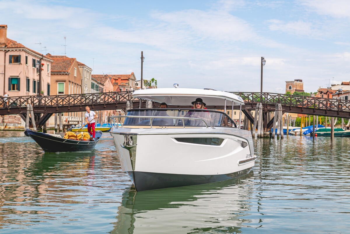 Alfastreet Marine 23 Cabin Evolution - Inboard Series — foto 19 van 44