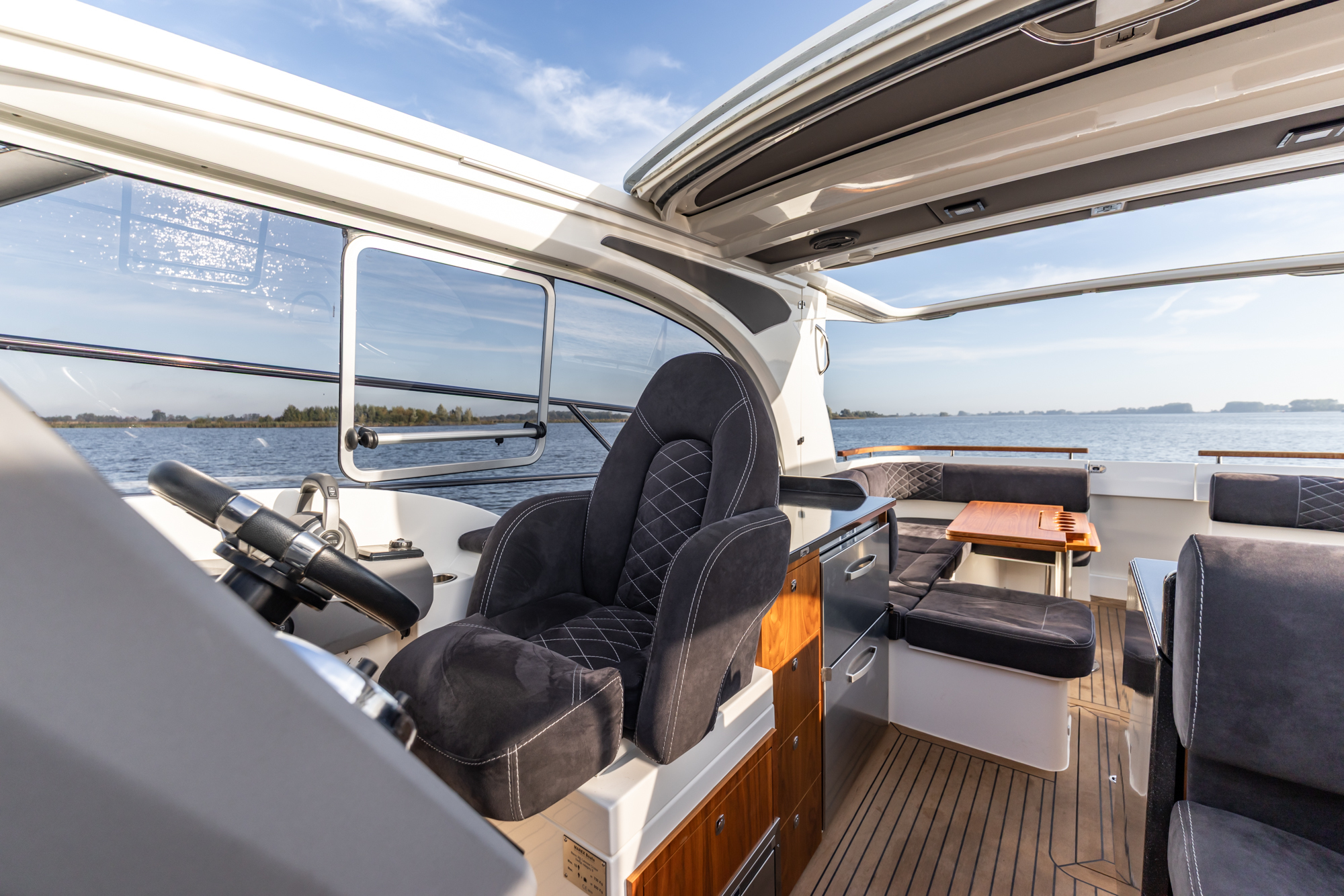 Marex 360 Cabriolet Cruiser — foto 30 van 46