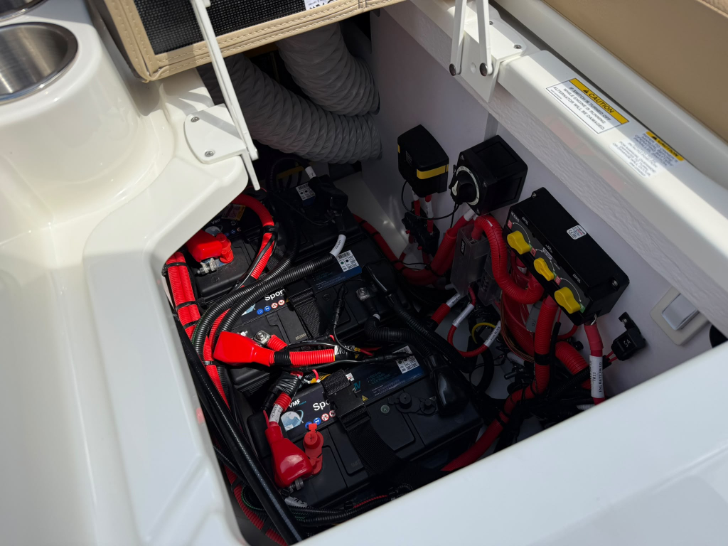 Sea Ray SDX 230 — foto 13 van 50
