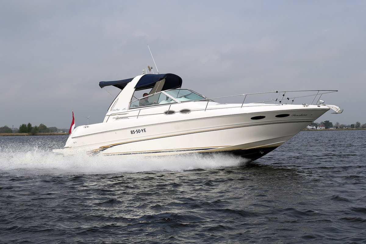 Sea Ray 310 Sundancer — foto 24 van 50