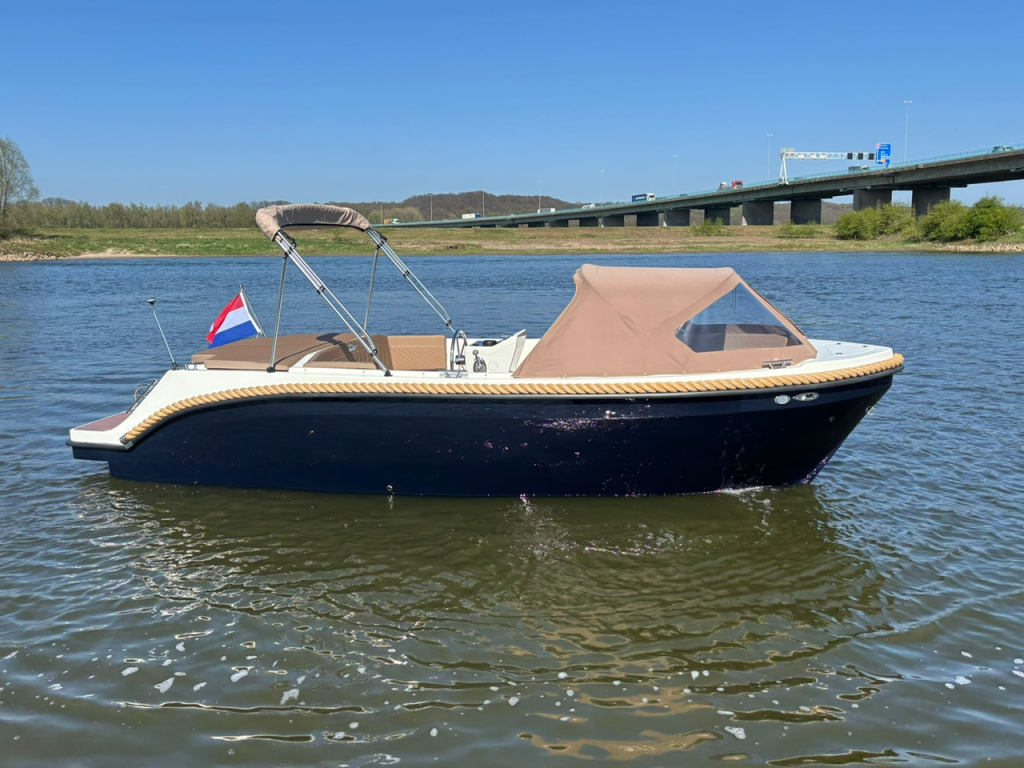 SILVERYACHT 655 Tender