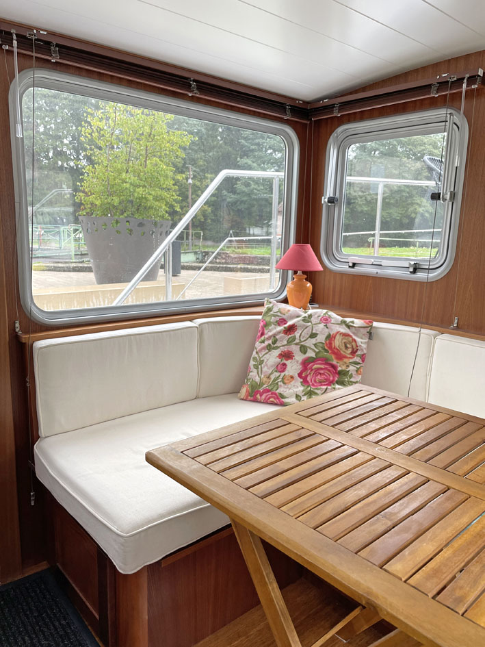 Piper Luxemotor 49L — foto 17 van 53
