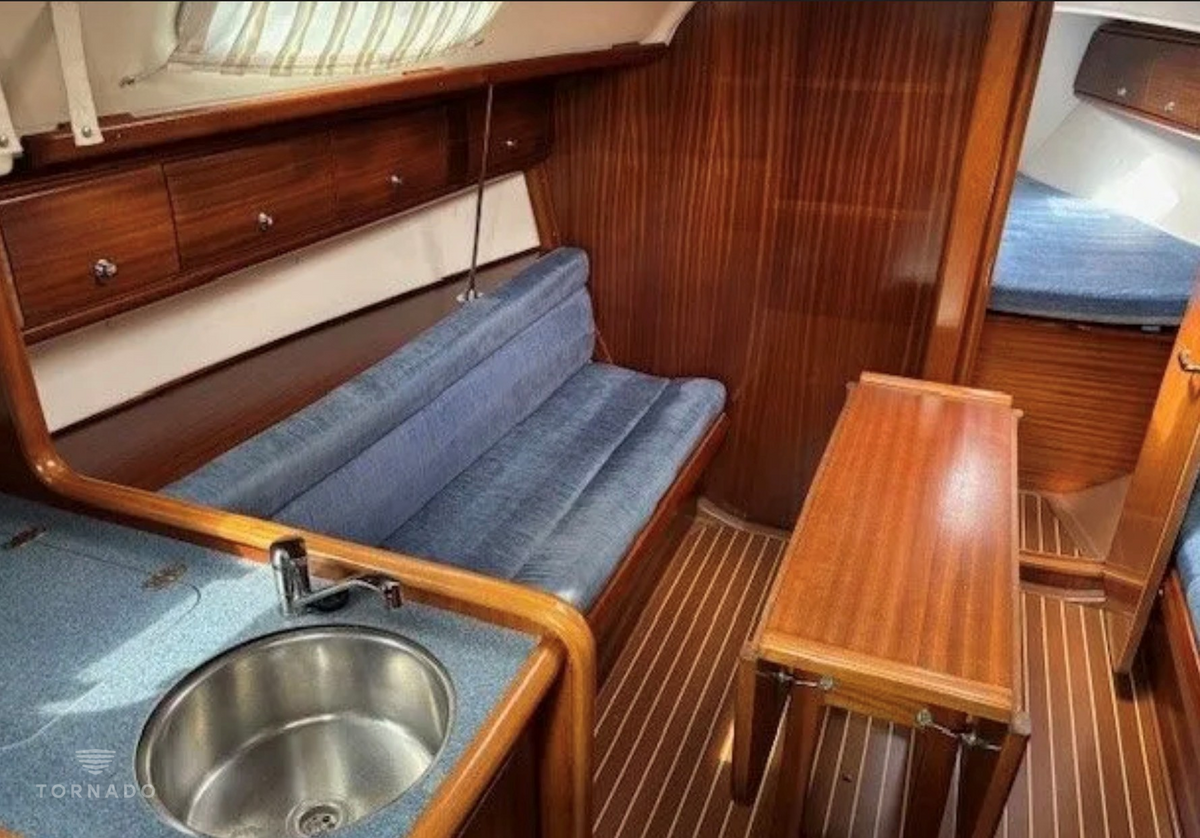 Bavaria Yachtbau GmbH Bavaria Yachts 32 Cruiser — foto 12 van 12