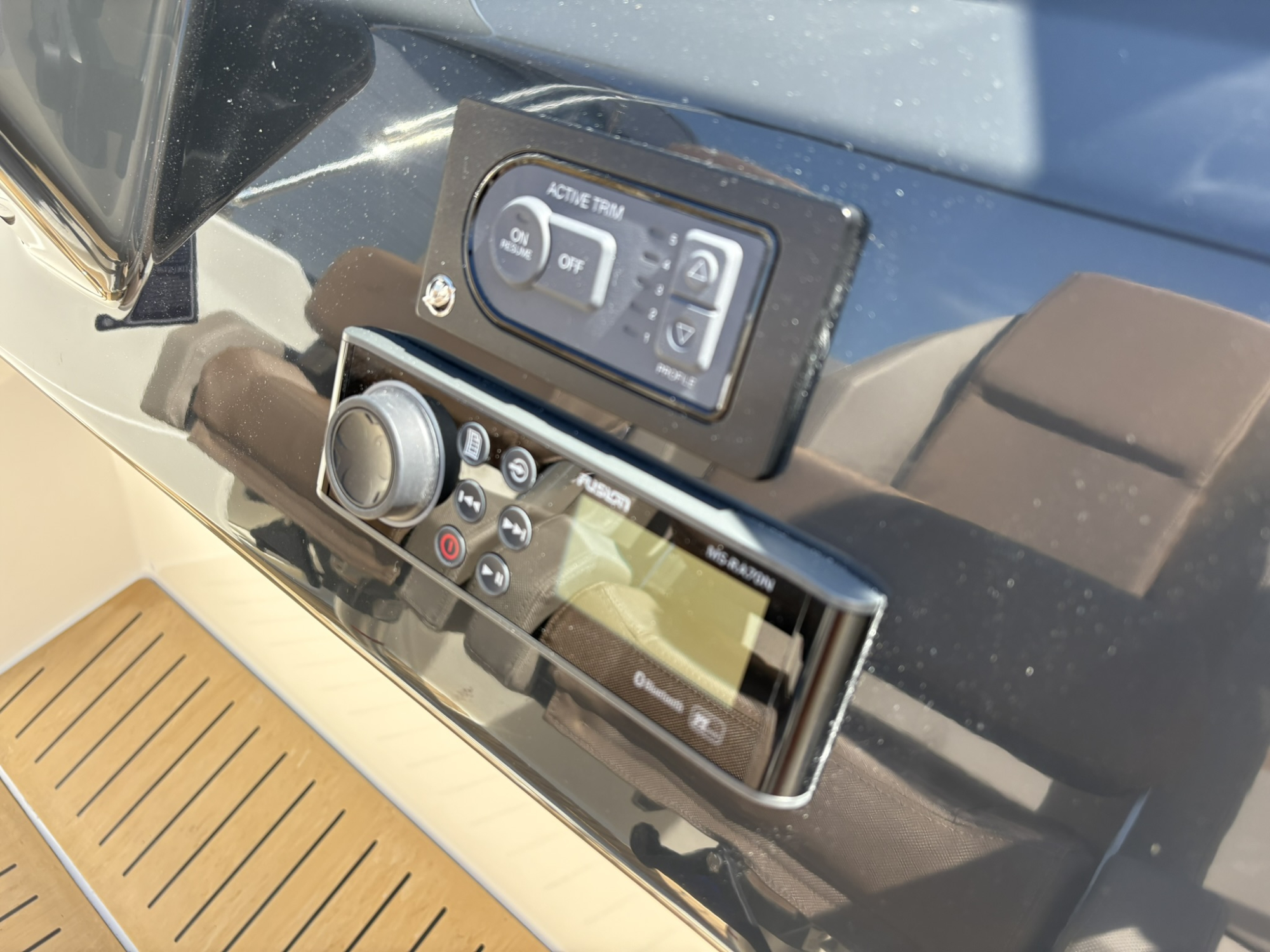 Quicksilver 605 Activ Open met Mercury 115 pk op voorraad! — foto 10 van 15