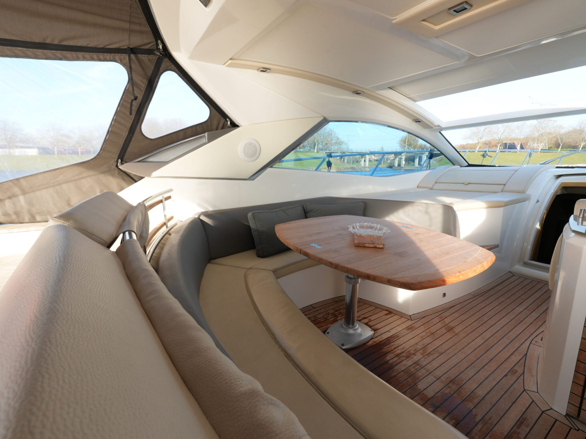 Sessa C46 HT IPS — foto 16 van 52