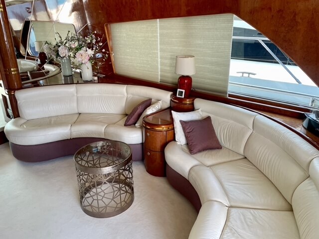 Elegance 70 Flybridge - REFIT 2020 - BluYachting — foto 3 van 12