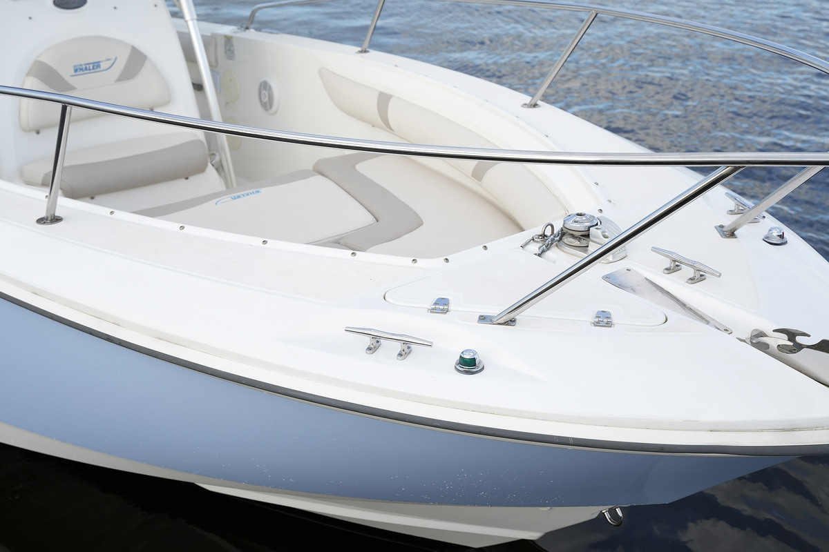 Boston Whaler 270 Outrage — foto 11 van 44