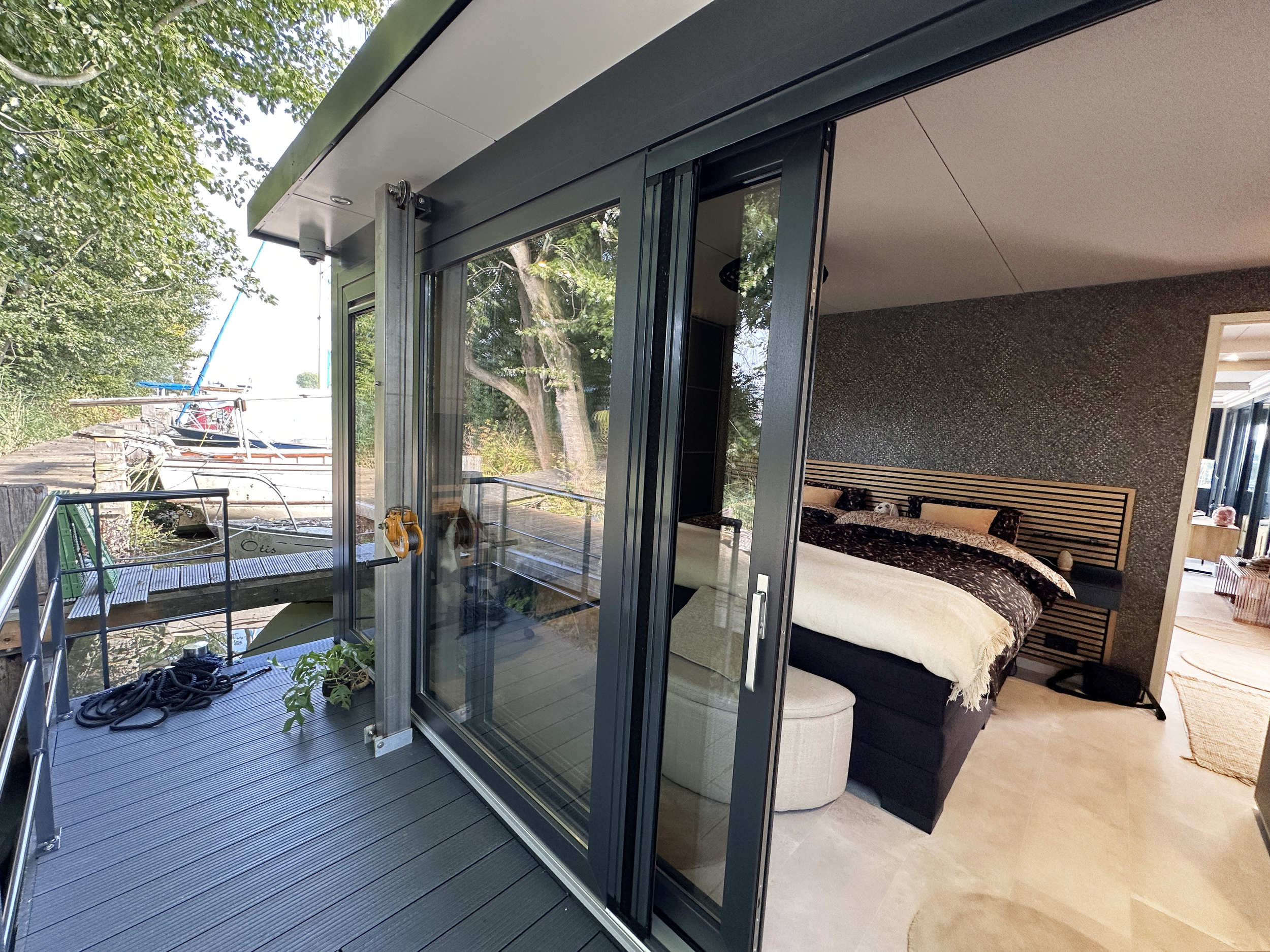 HT-Lofts Houseboat 15m Electric Propulsion — foto 38 van 39