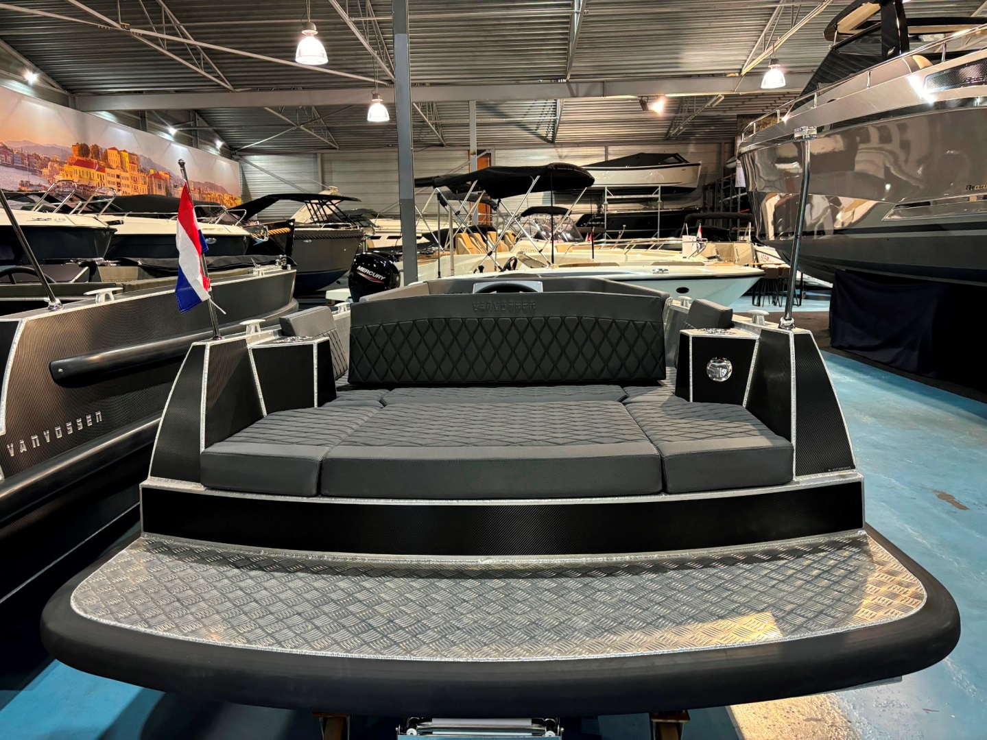Van Vossen VanVossen E-tender 595 E-propulsion 6kW op voorraad — foto 3 van 8