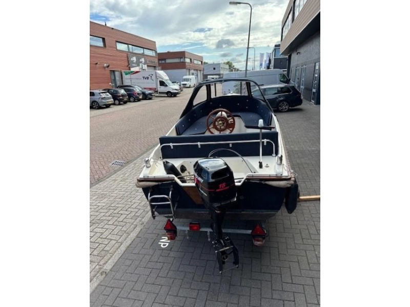 WATO 490 sloep — foto 2 van 5