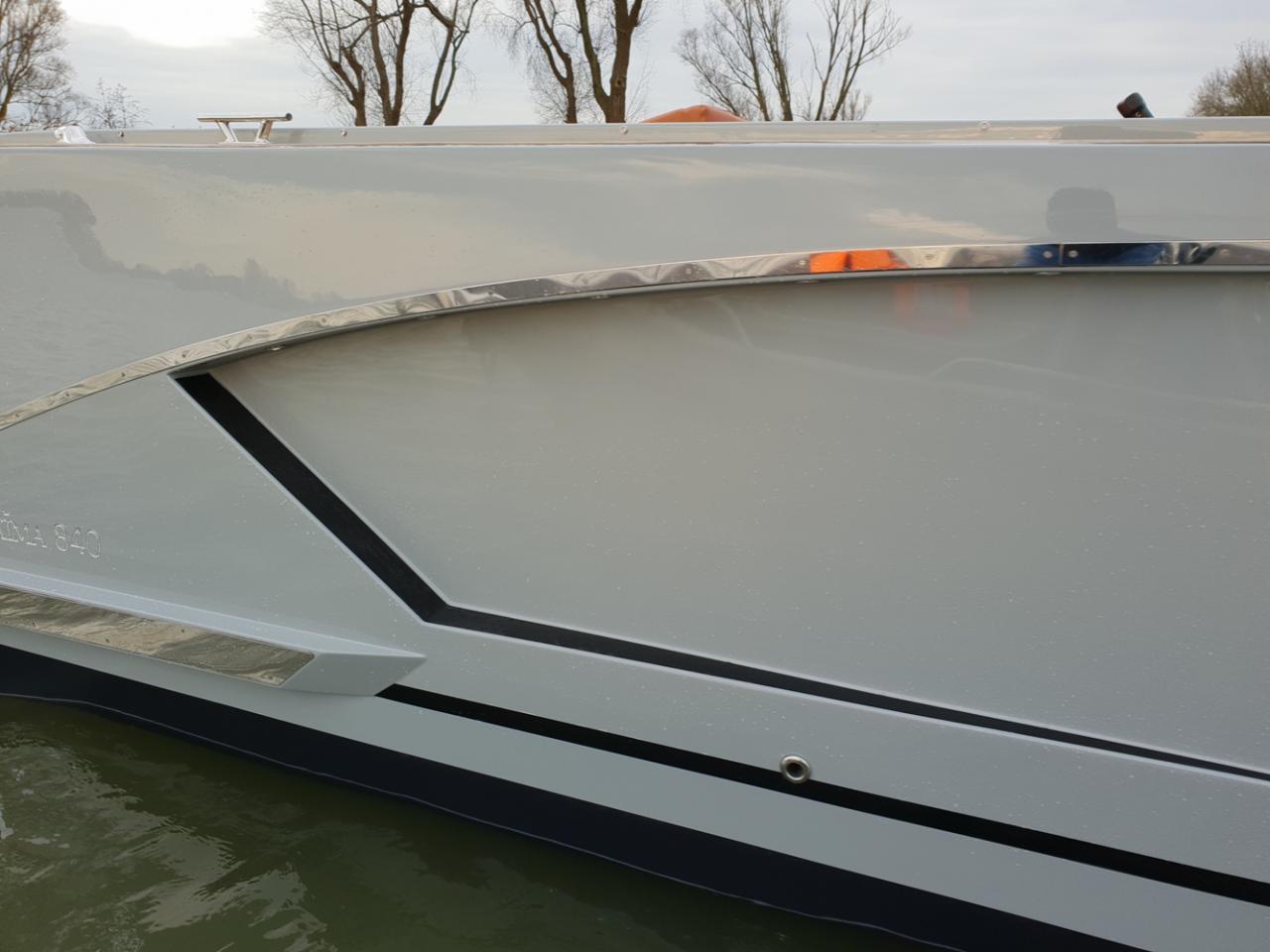 Maxima 840 Tender — foto 10 van 11