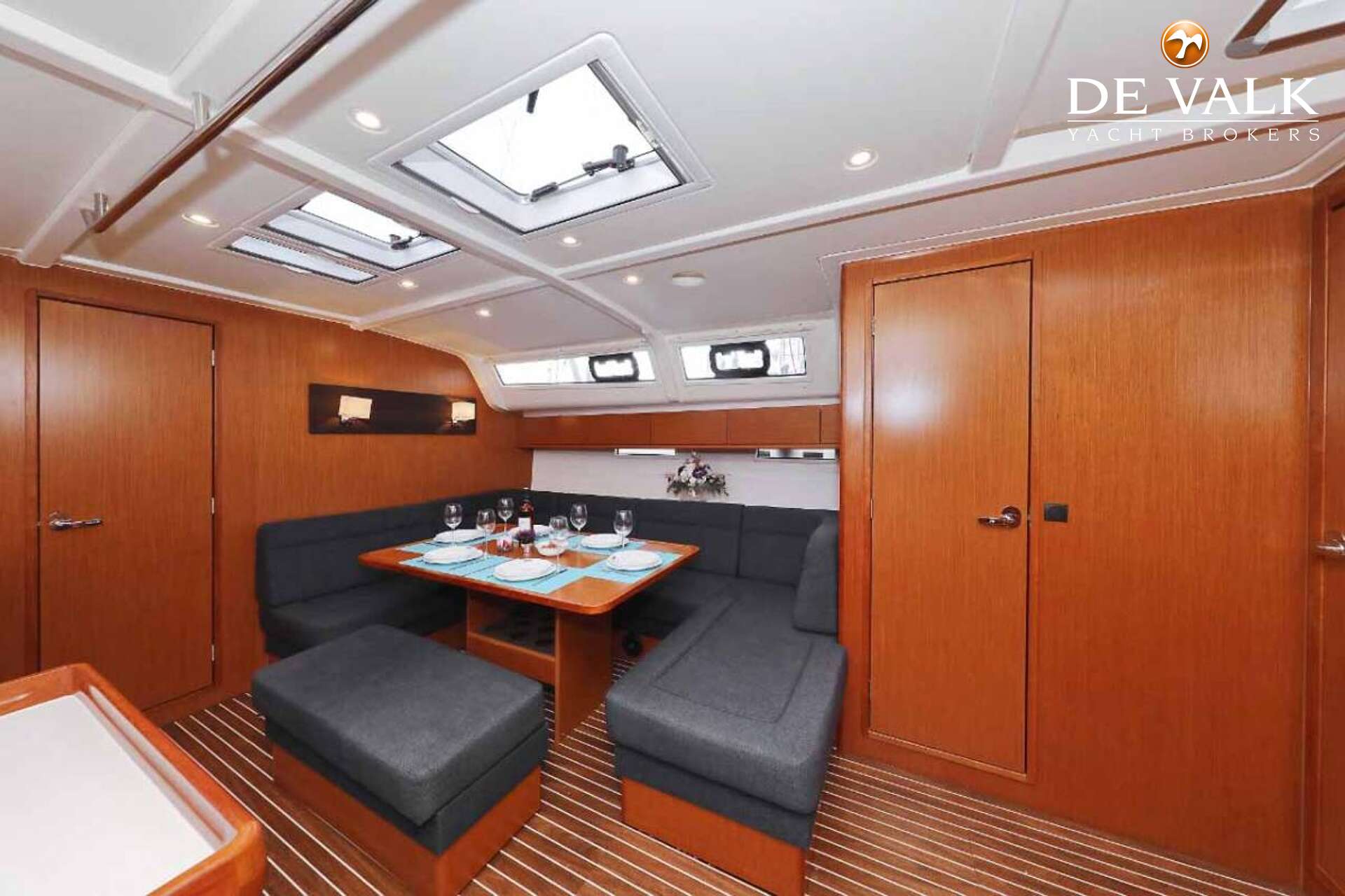 Bavaria 51 Cruiser — foto 8 van 26