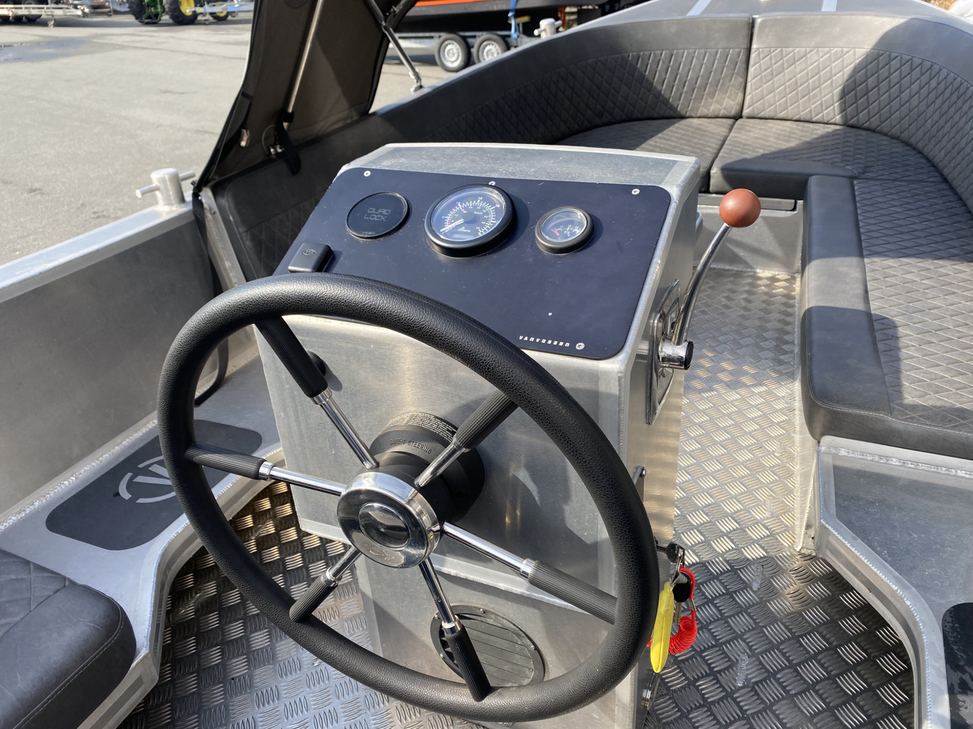Van Vossen VanVossen sloep 600 met Suzuki 30 pk - Bouwjaar 2022 — foto 9 van 12