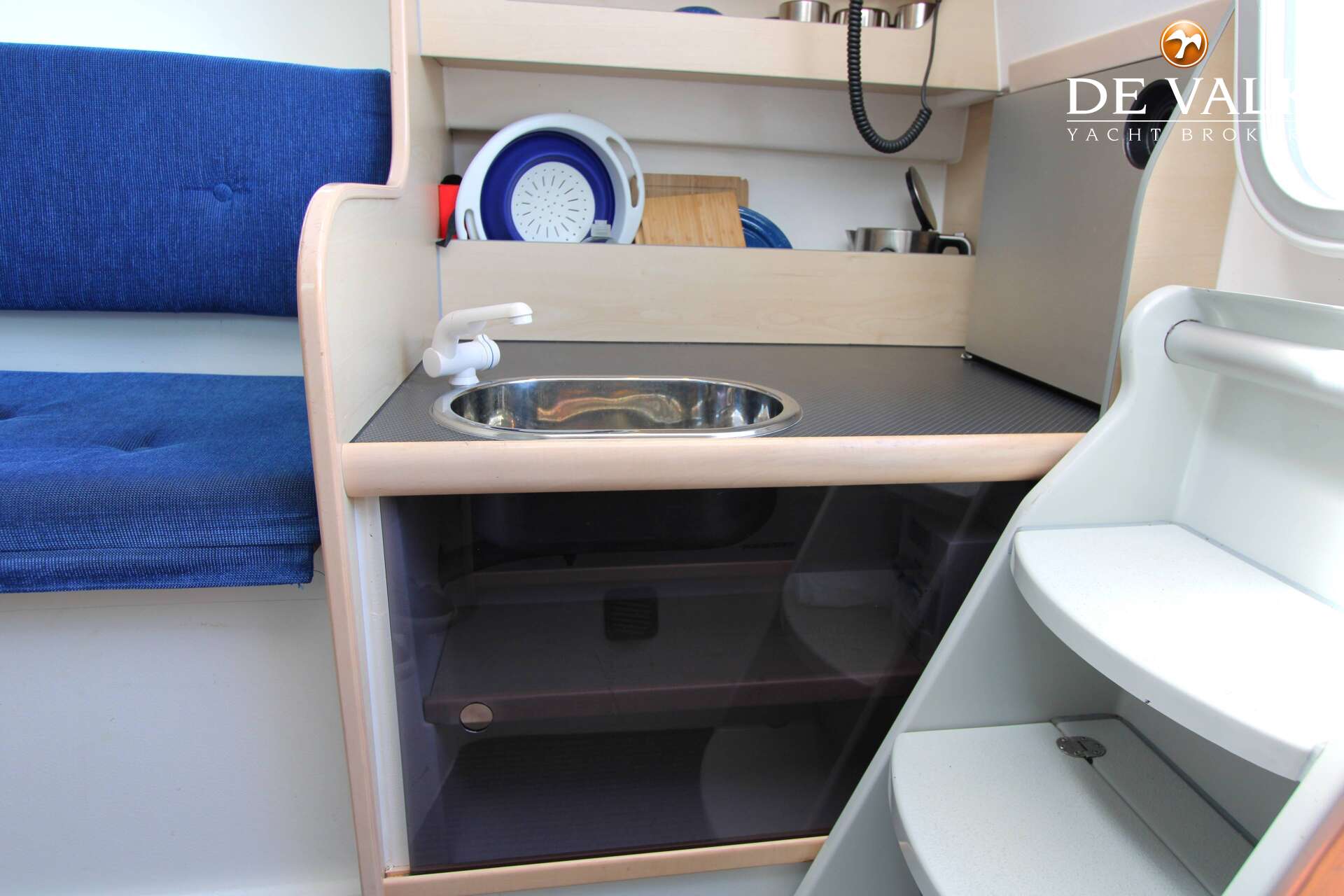 Dragonfly DF 28 Touring — foto 35 van 40