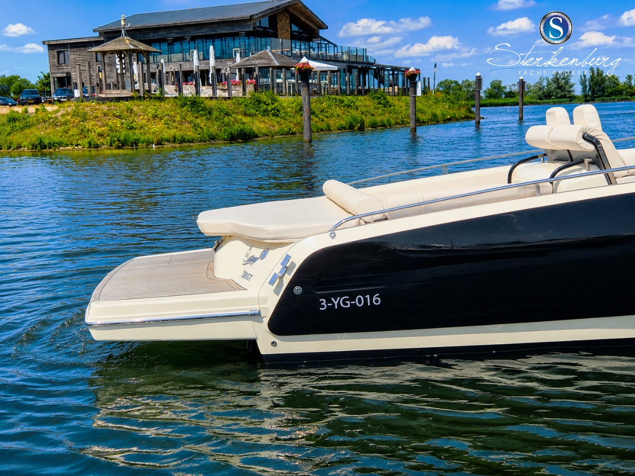 Invictus 280 GT — foto 13 van 42