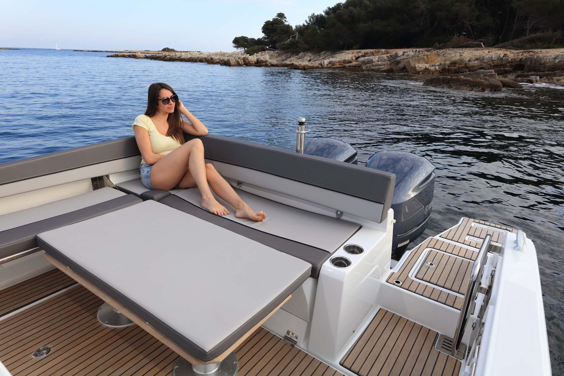 Jeanneau Cap Camarat 9.0 CC — foto 44 van 54