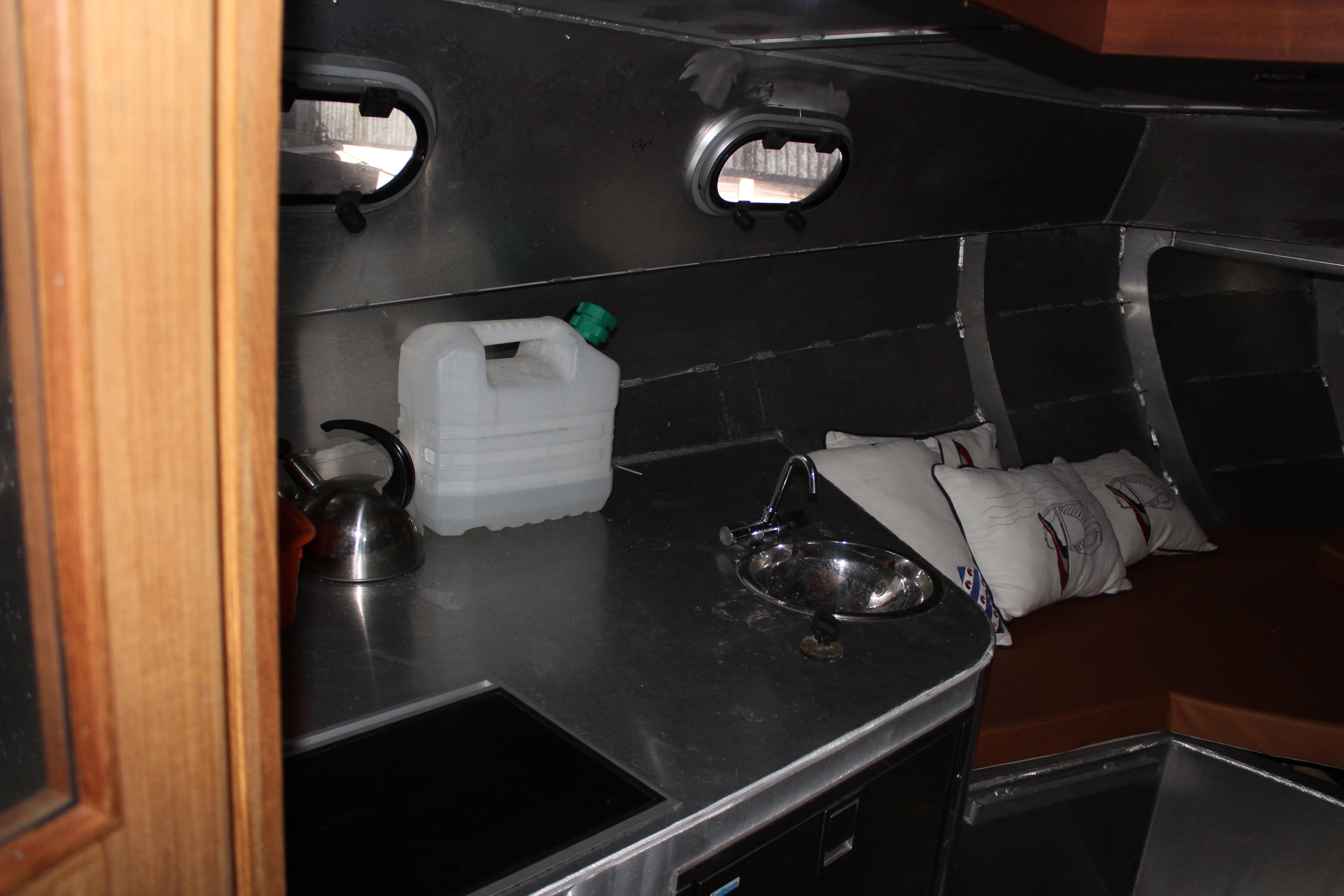 Black Fish Cabin 850 XL — foto 34 van 46