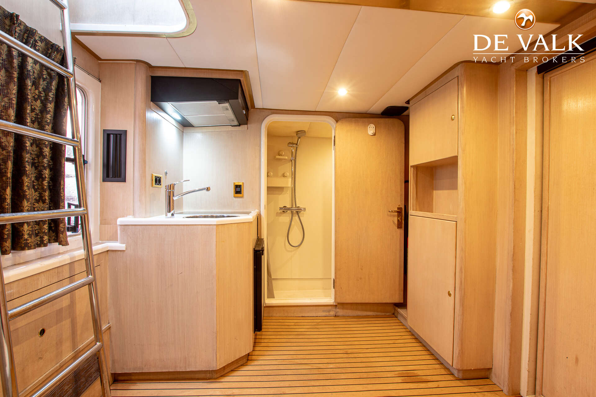 Van der Valk Explorer 25M — foto 36 van 43