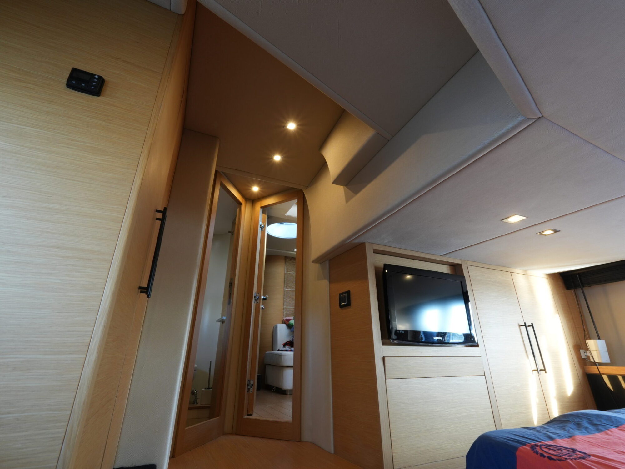 Sessa C46 HT IPS — foto 34 van 52