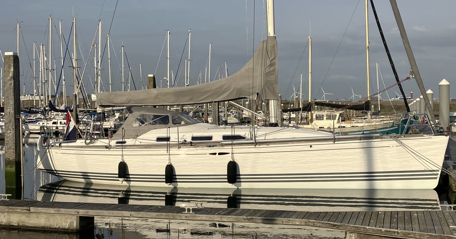 X Yachts X40 — foto 1 van 12