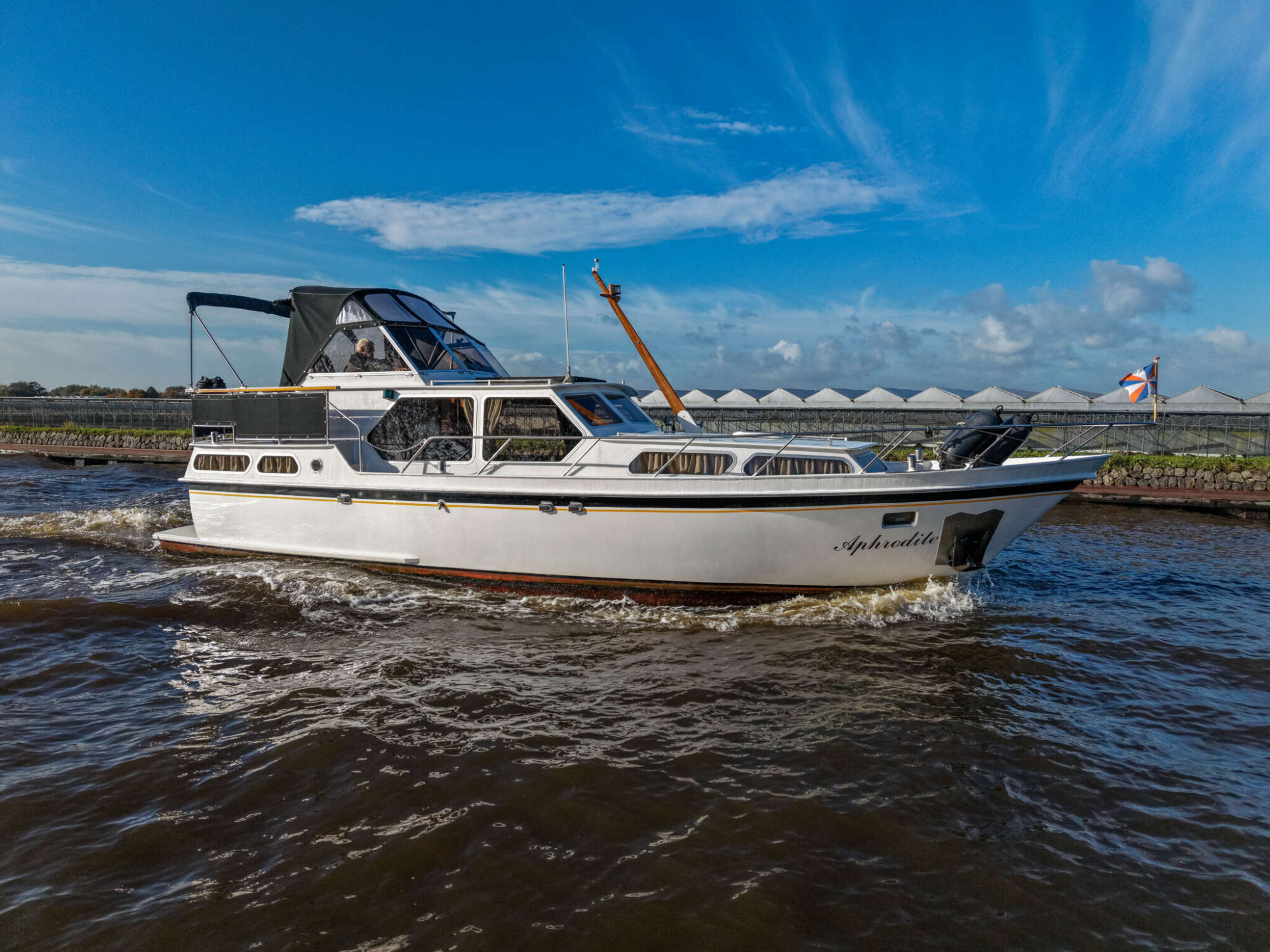 Valkkruiser 10.60 AK Cabrio — foto 1 van 48
